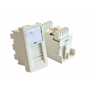 Вставка RJ-45 UTP Cat.5E, 22.5x45 мм со шторкой и маркировкой, белая